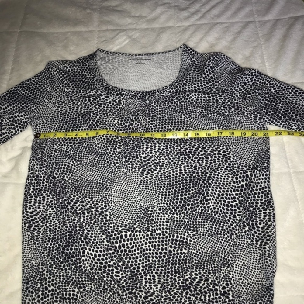 Croft&Barrow 3/4 Sleeve Black and White Top - Picture 5 of 7